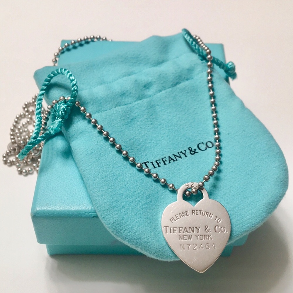 TIFFANY & CO Silver Heart Necklace